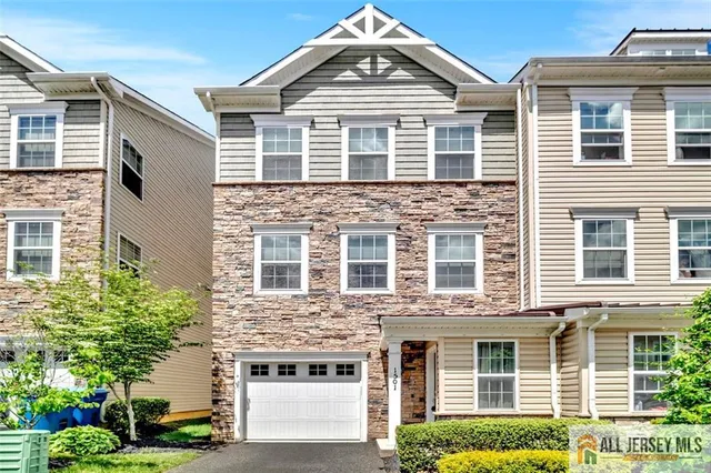 $636,900 | 1501 Hights Farm Road South, Unit 1501, Monroe Township, NJ 08831