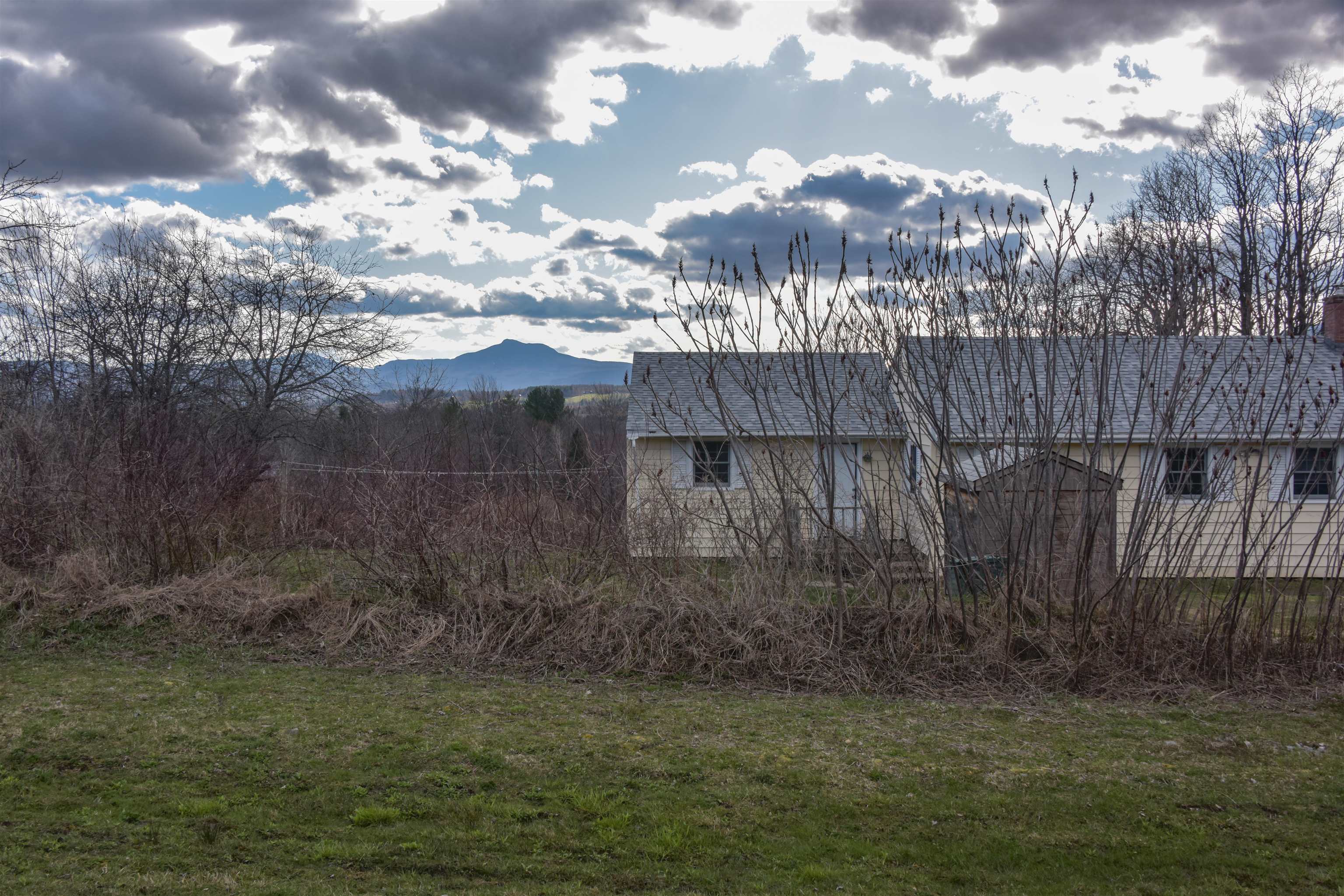 962 Loomis Hill Road Waterbury, VT 05677 - Photo 1 of 26 Gallery Image 1