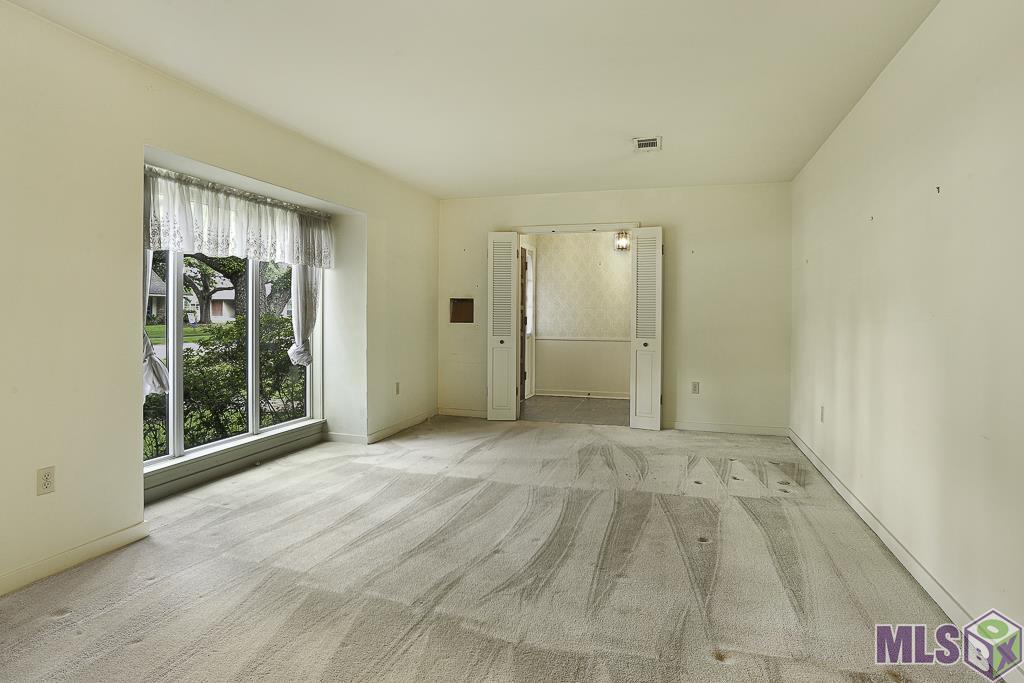 1455 South Woodhaven Street Baton Rouge, LA 70815 - Photo 6 of 40