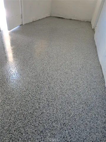 $4,800 | 18966 Valley, Bloomington, CA 92316