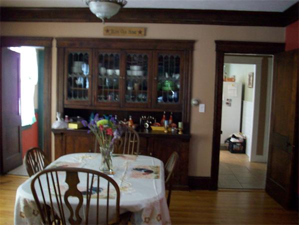 47 Hadwen Road Worcester, MA 01602 - Photo 4 of 27