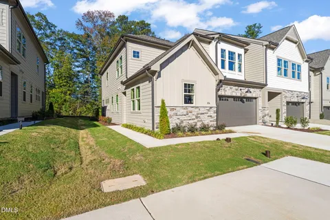 $607,000 | 996 Double Helix Road, Apex, NC 27523