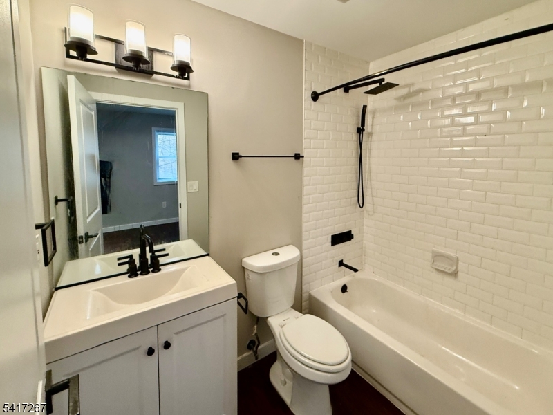 196 Spring Street, Unit 2 Newton, NJ 07860 - Photo 6 of 7