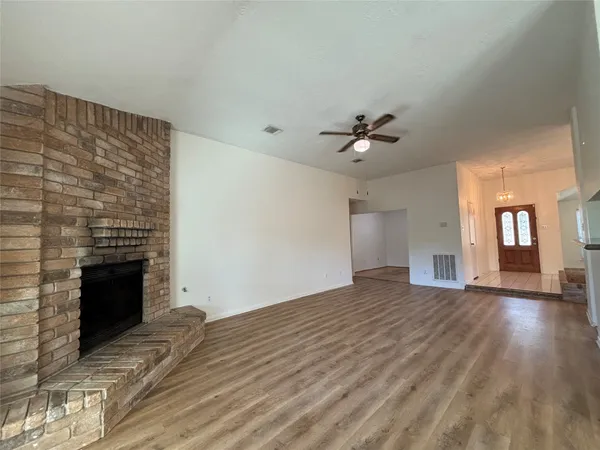 $1,899 | 15662 Pebble Lake Drive, Houston, TX 77095