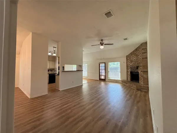 $1,899 | 15662 Pebble Lake Drive, Houston, TX 77095