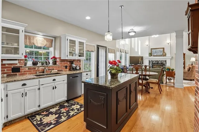 $439,000 | 501 Southwest Stacey Drive, Lee's Summit, MO 64082