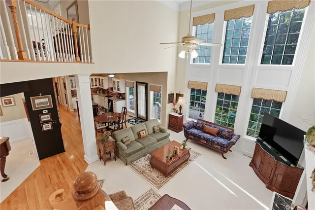 $439,000 | 501 Southwest Stacey Drive, Lee's Summit, MO 64082
