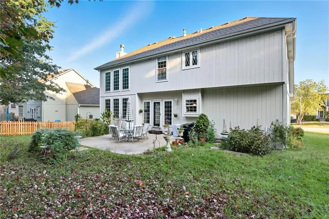 $439,000 | 501 Southwest Stacey Drive, Lee's Summit, MO 64082