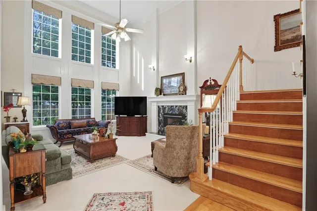 $439,000 | 501 Southwest Stacey Drive, Lee's Summit, MO 64082