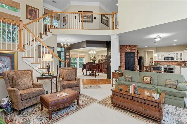 $439,000 | 501 Southwest Stacey Drive, Lee's Summit, MO 64082