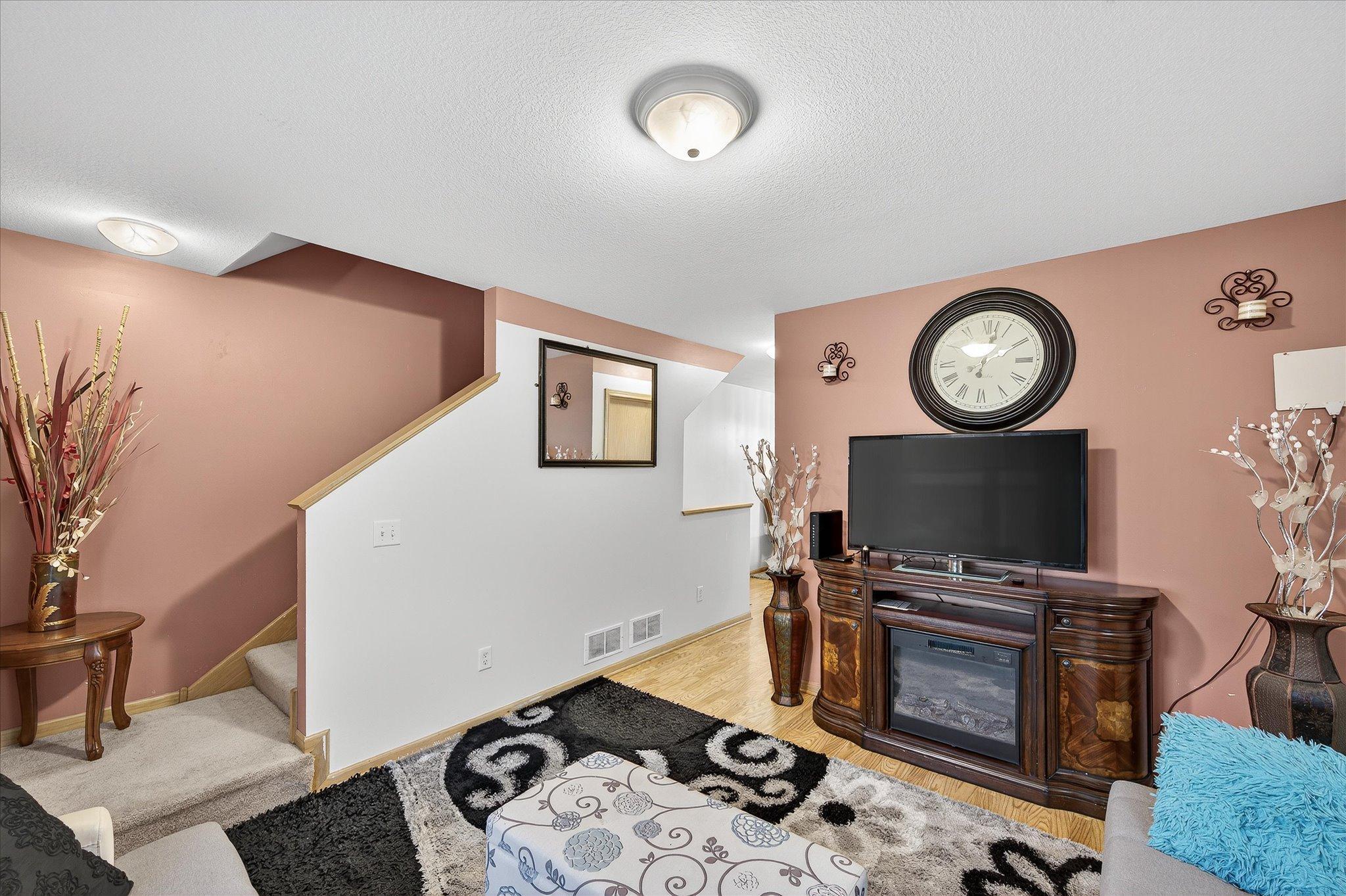 644 Dale Street North St. Paul, MN 55103 - Photo 21 of 30