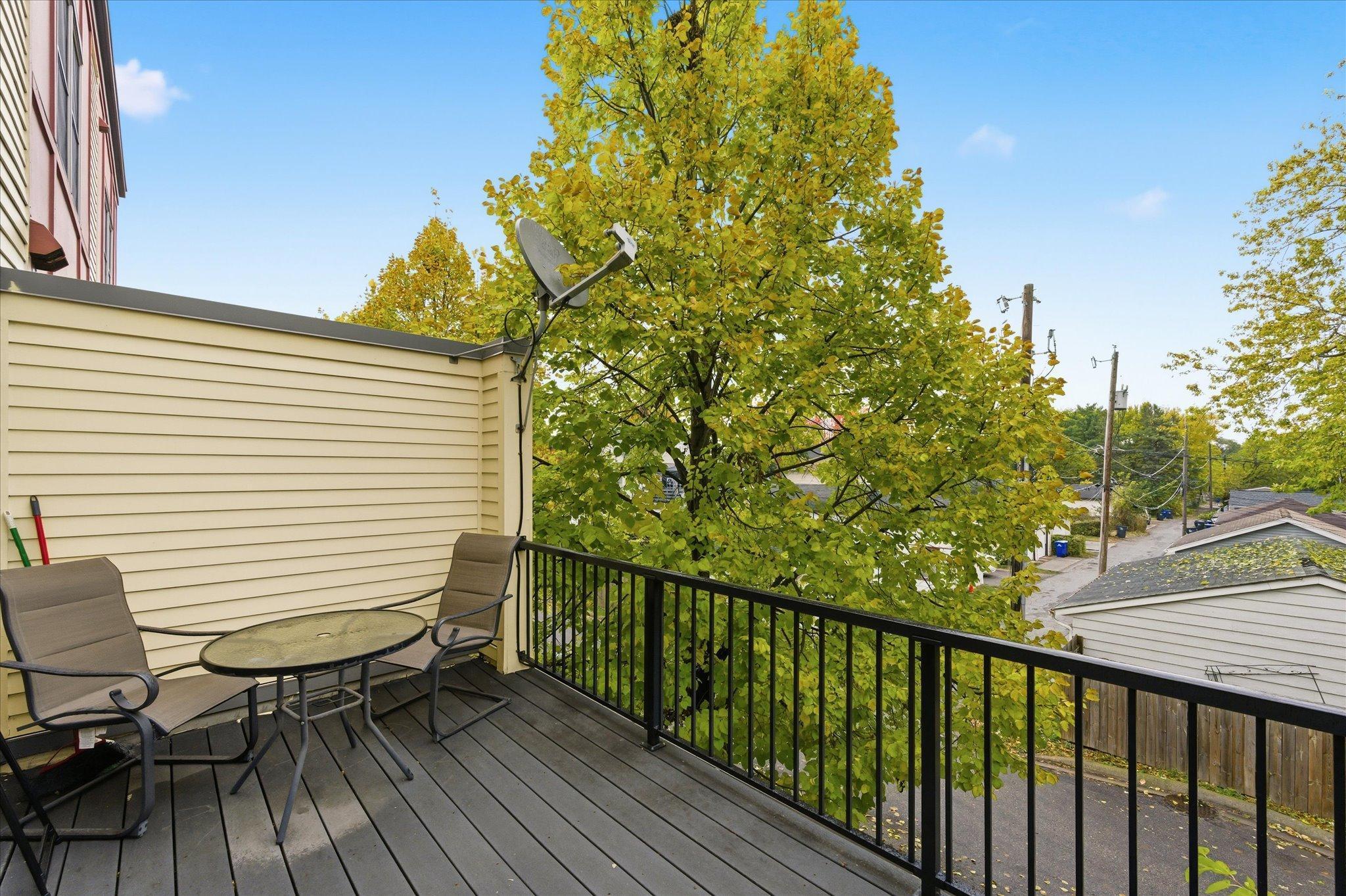 644 Dale Street North St. Paul, MN 55103 - Photo 5 of 30