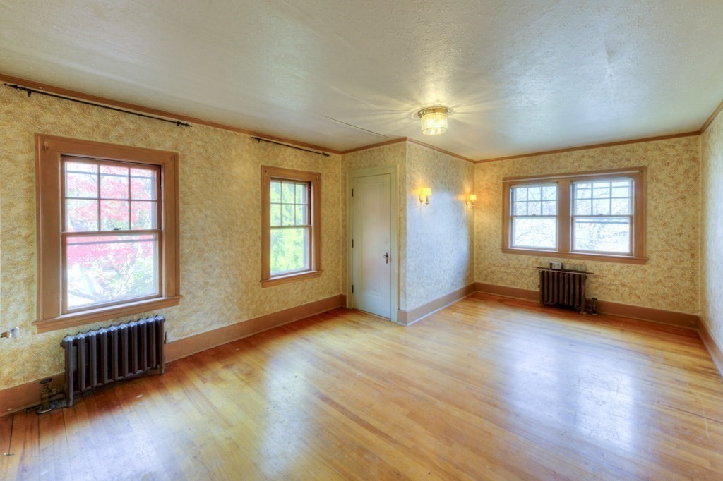 24 Hadwen Road Worcester, MA 01602 - Photo 34 of 42