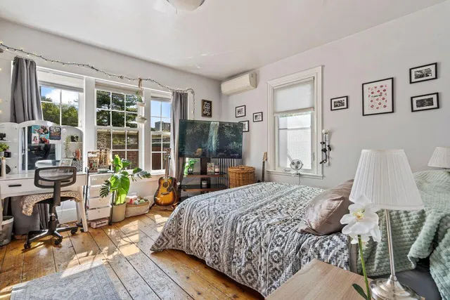 $525,000 | 9 C Street, Portland, ME 04102