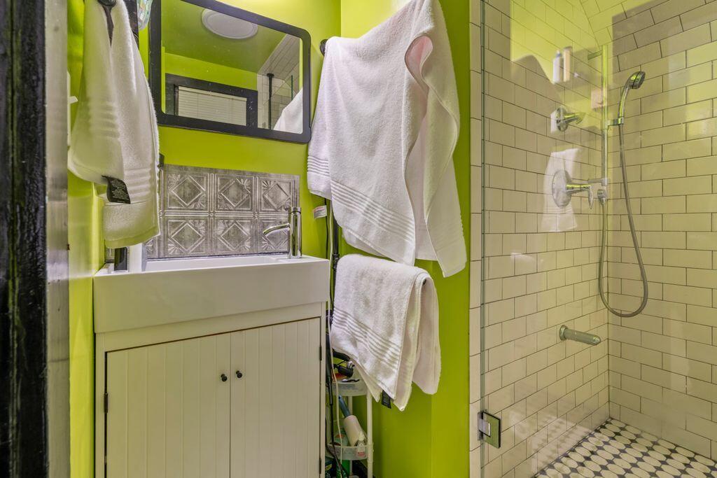 9 C Street Portland, ME 04102 - Photo 26 of 26 Full Bath 2nd Unit