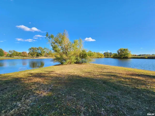 $324,900 | 156 Hanover Lane, Murphysboro, IL 62966