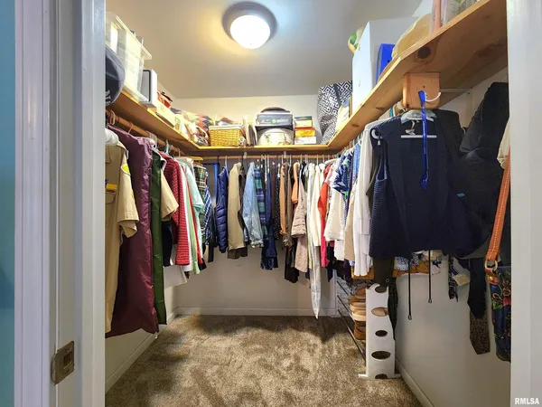 $322,900 | 156 Hanover Lane, Murphysboro, IL 62966