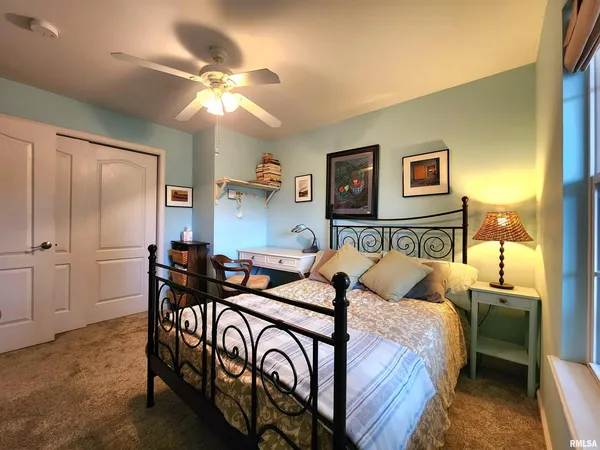 $322,900 | 156 Hanover Lane, Murphysboro, IL 62966