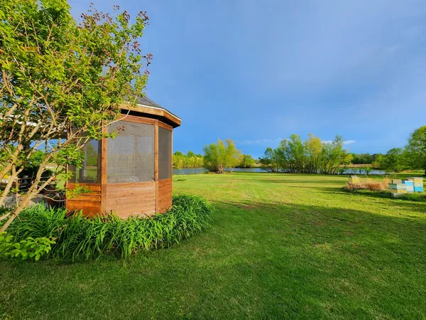 $322,900 | 156 Hanover Lane, Murphysboro, IL 62966