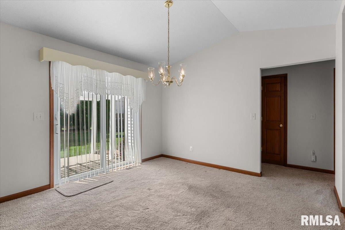 7109 Preston Drive Springfield, IL 62711 - Photo 8 of 43
