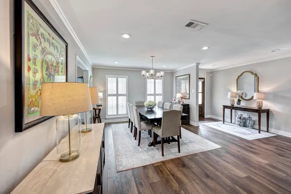 $725,000 | 2914 Ann Arbor Drive, Houston, TX 77063