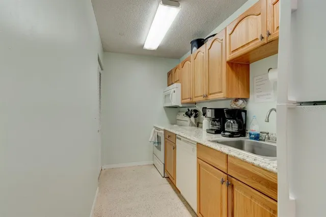 $159,900 | 101 Bent Tree Drive, Unit 74, Daytona Beach, FL 32114