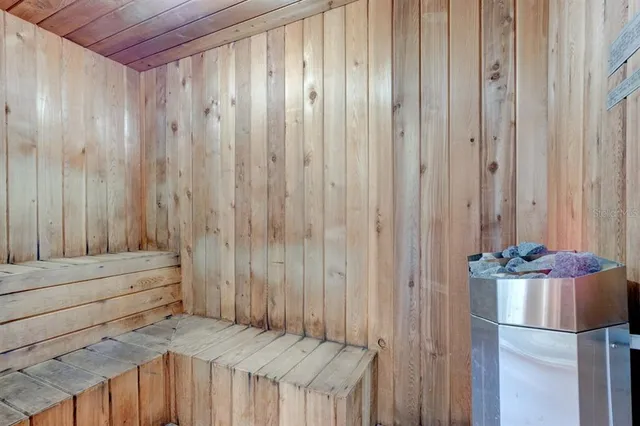 $159,900 | 101 Bent Tree Drive, Unit 74, Daytona Beach, FL 32114