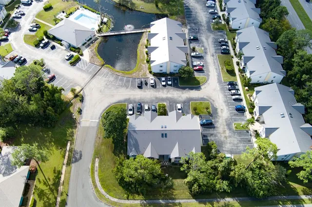 $159,900 | 101 Bent Tree Drive, Unit 74, Daytona Beach, FL 32114