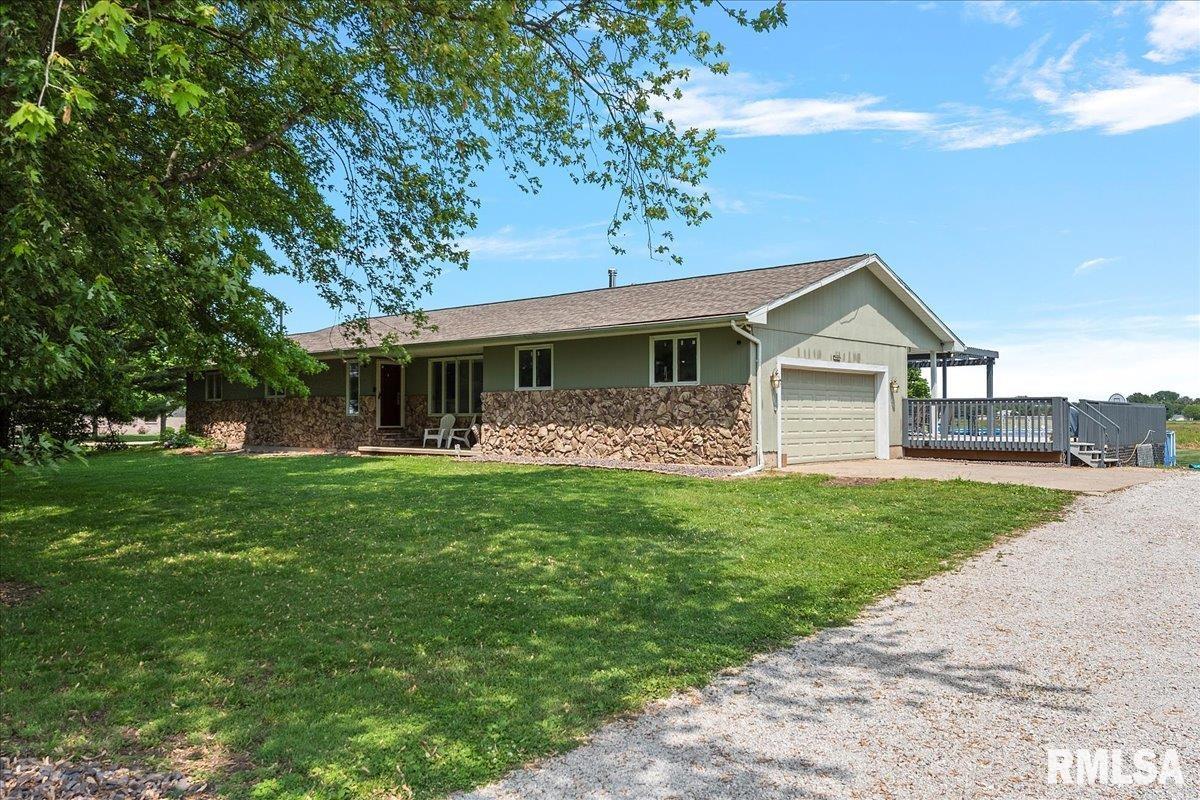 384 South Bradfordton Road Springfield, IL 62711 - Photo 2 of 33