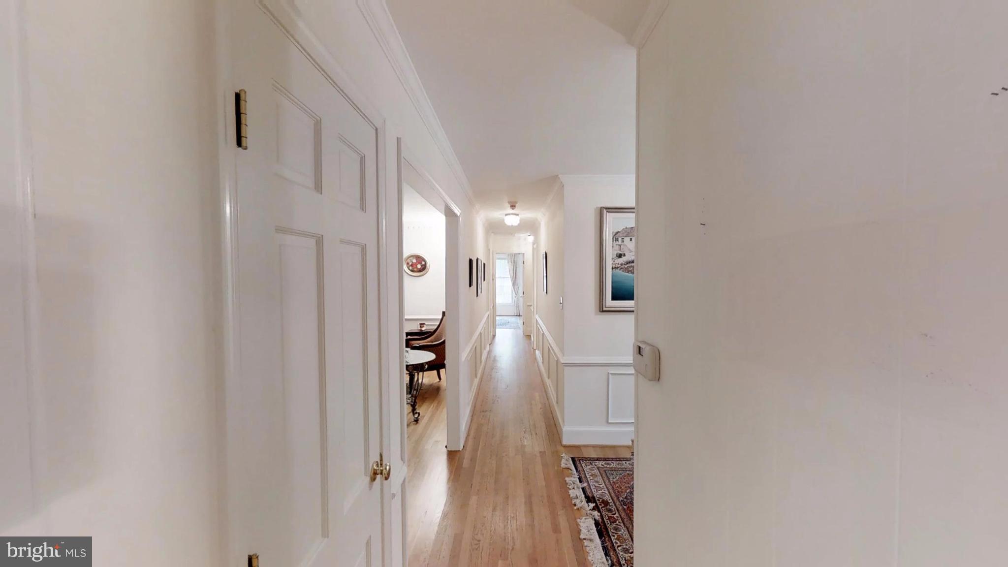 12007 Whip Road Reston, VA 20191 - Photo 21 of 25 Hallway