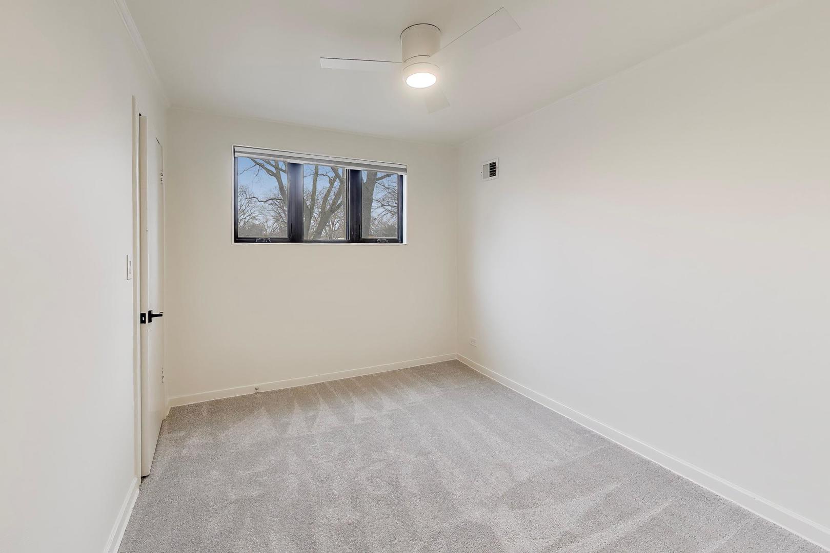 3530 Hillside Road Evanston, IL 60201 - Photo 13 of 27 a view of an empty room