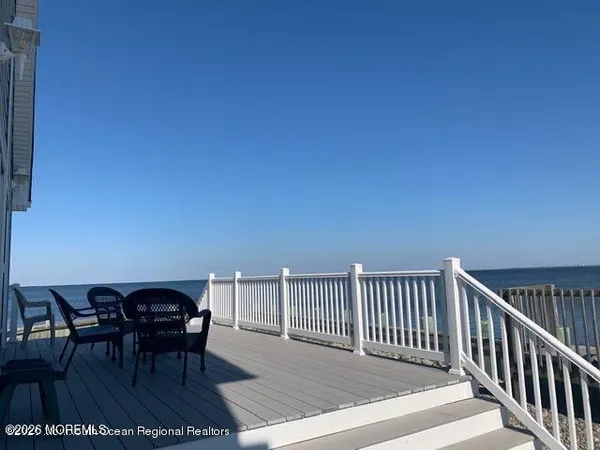 $3,800 | 323 Bayshore Drive, Barnegat, NJ 08005