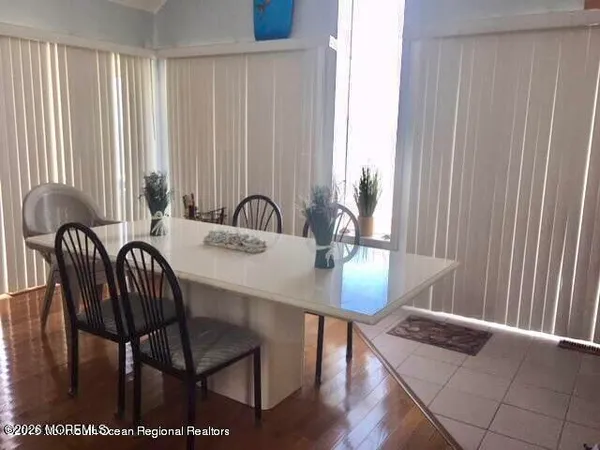 $3,800 | 323 Bayshore Drive, Barnegat, NJ 08005