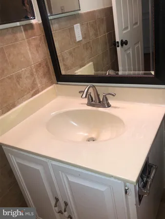 $2,800 | 7426 Erska Woods Court, Springfield, VA 22153