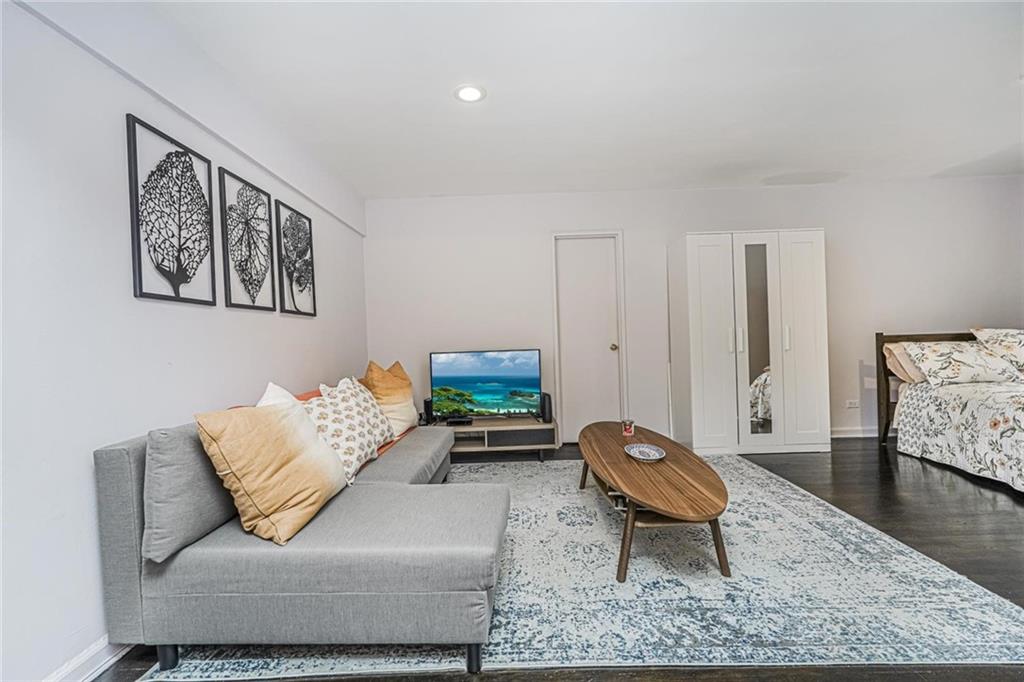 9511 Shore Road, Unit 112 Brooklyn, NY 11209 - Photo 22 of 36