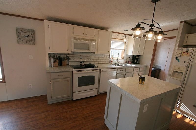 4485 South Pine Ridge Road Birdseye, IN 47513 - Photo 22 of 34 Gallery Image 22