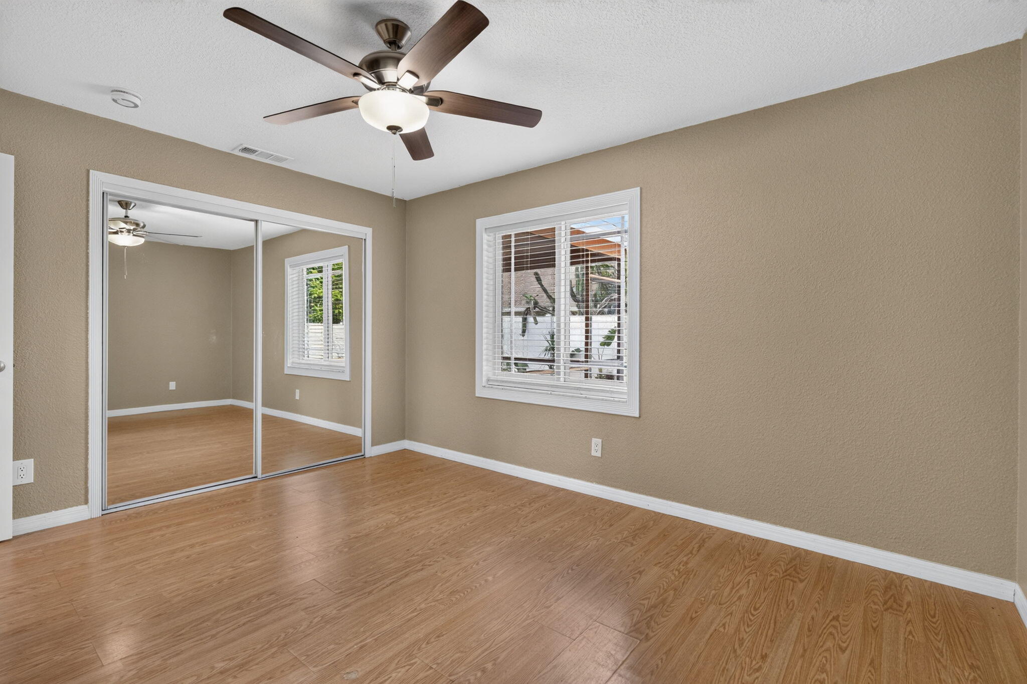 166 Raintree Trail Jupiter, FL 33458 - Photo 29 of 41 Bedroom 2
