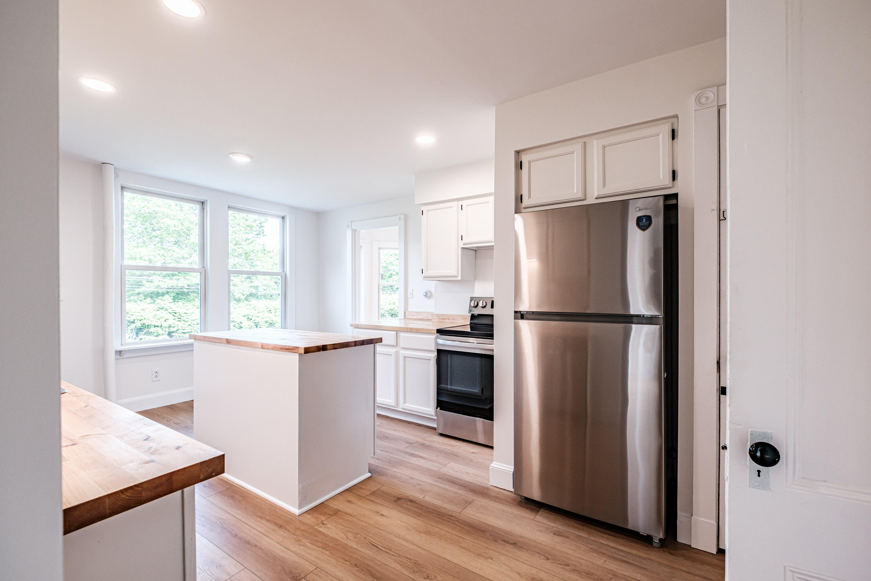 169 Longfellow Street Portland, ME 04103 - Photo 11 of 23 169 Longfellow