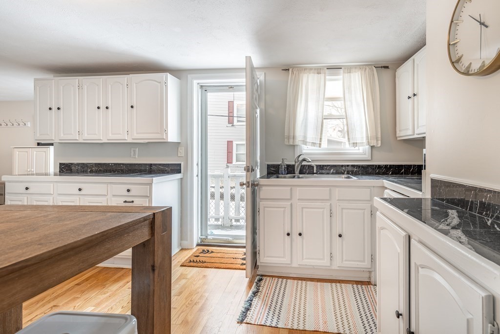 528 East 3rd Street, Unit 1 Boston, MA 02127 - Photo 13 of 20