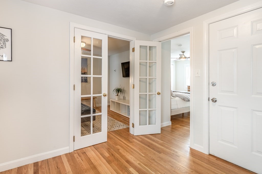 528 East 3rd Street, Unit 1 Boston, MA 02127 - Photo 16 of 20