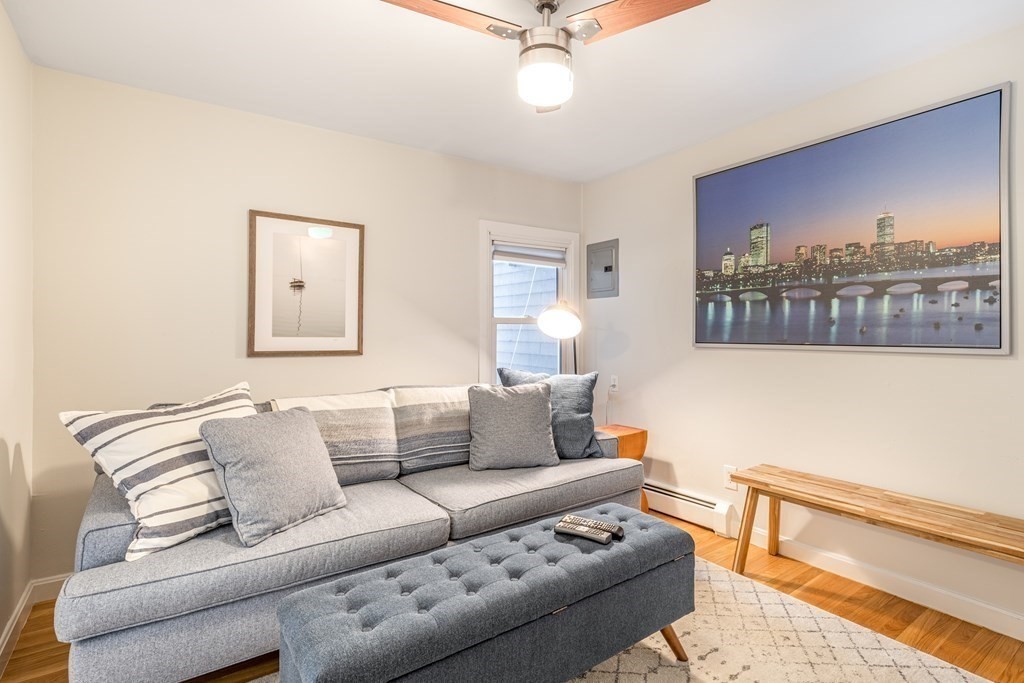 528 East 3rd Street, Unit 1 Boston, MA 02127 - Photo 3 of 20
