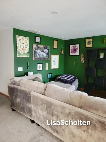 $285,000 | 9794 Crystal Circle, Zeeland, MI 49464