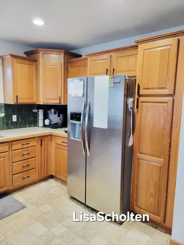 $285,000 | 9794 Crystal Circle, Zeeland, MI 49464