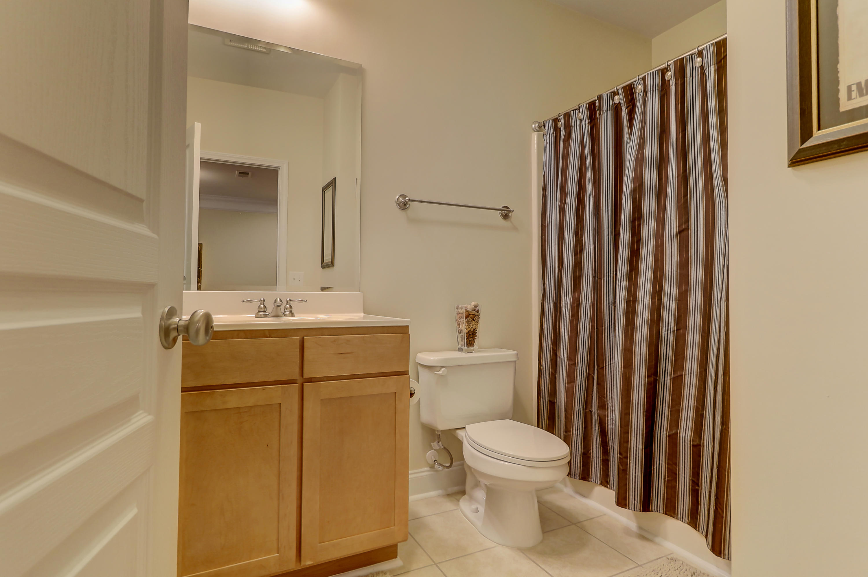 1324 Basildon Road Mount Pleasant, SC 29466 - Photo 18 of 37 Full Bathroom