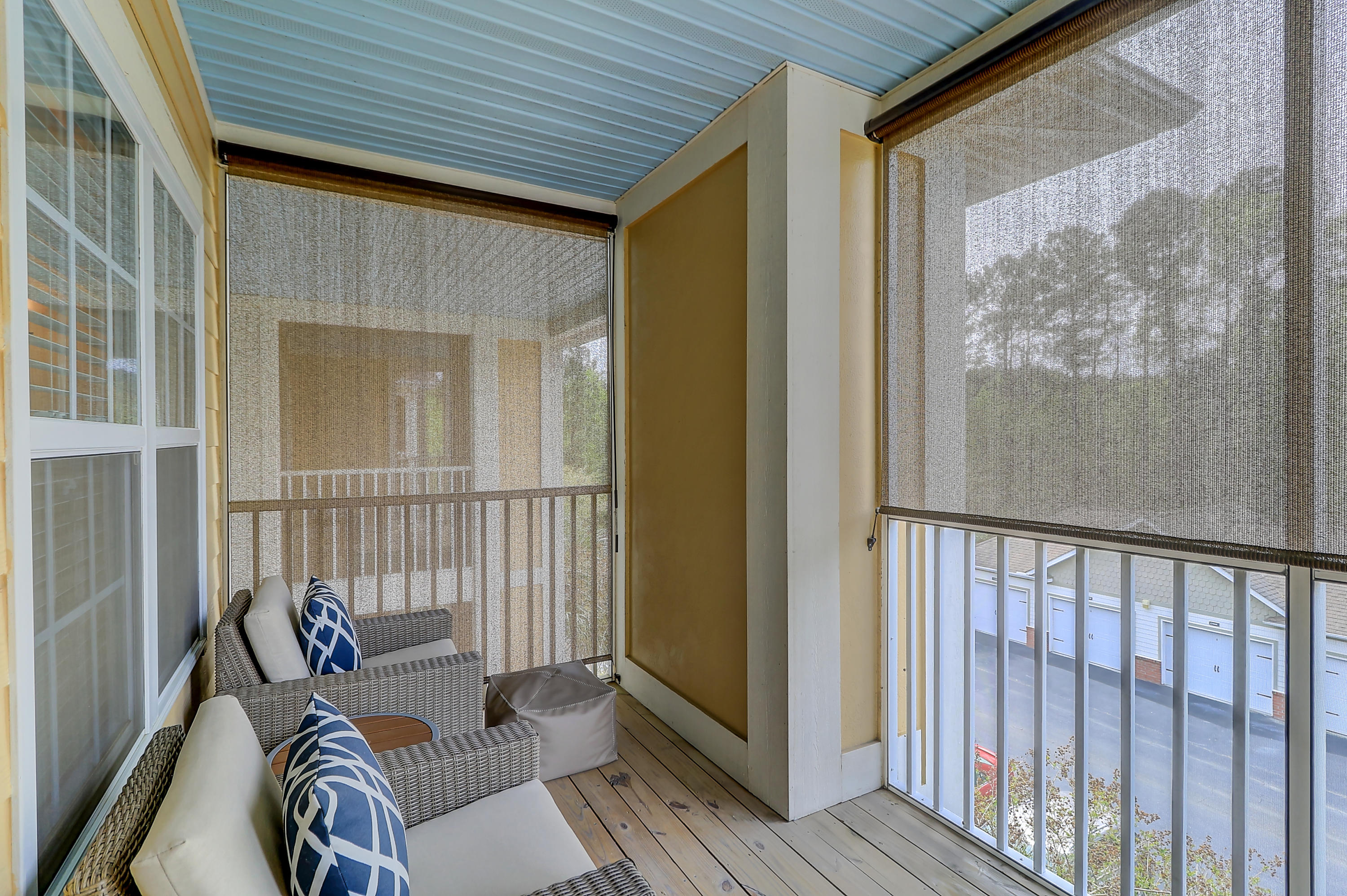 1324 Basildon Road Mount Pleasant, SC 29466 - Photo 21 of 37 Screened Porch