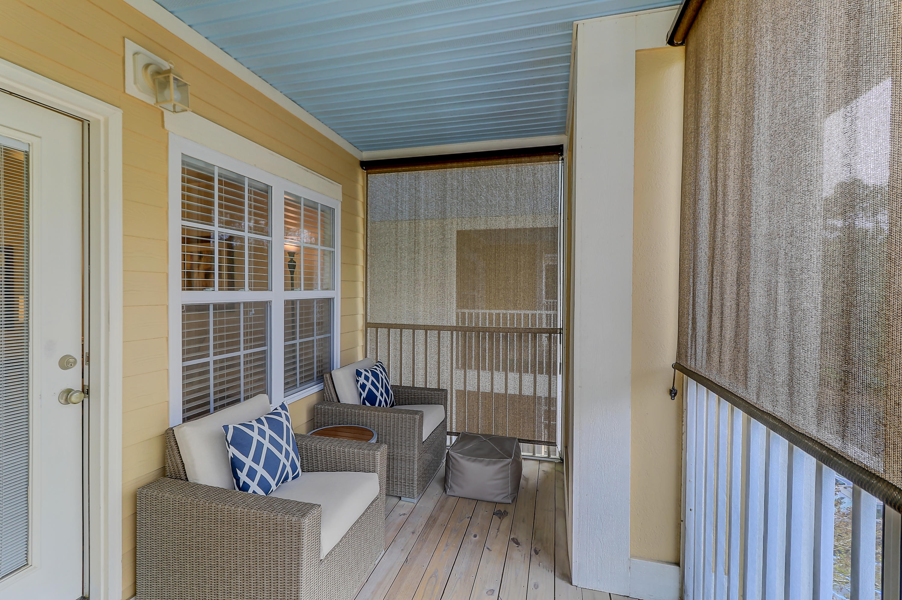 1324 Basildon Road Mount Pleasant, SC 29466 - Photo 22 of 37 Screened Porch