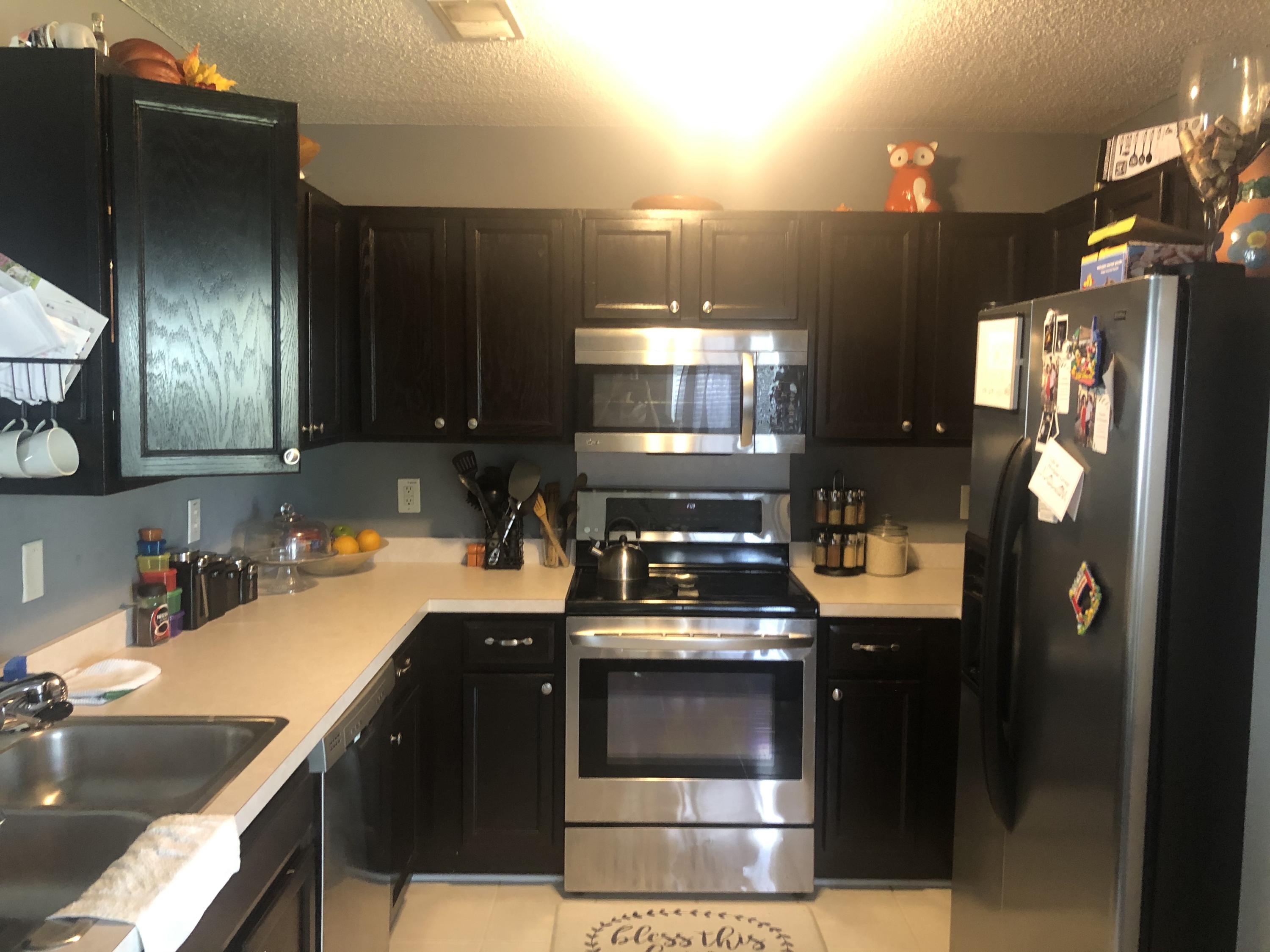 251 2 Pond Loop Ladson, SC 29456 - Photo 3 of 10 Kitchen