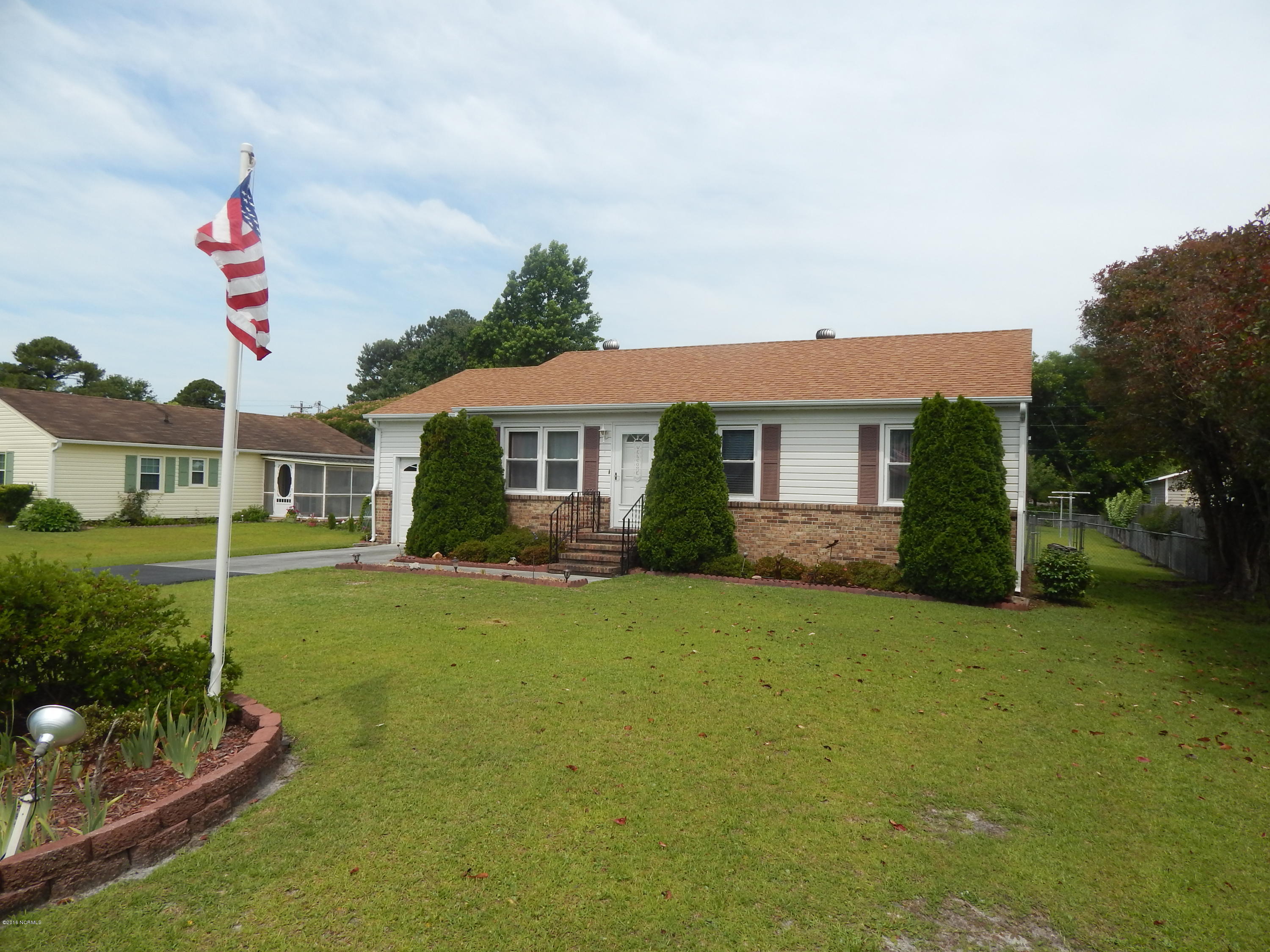 1178 Hibbs Road Newport, NC 28570 - Photo 1 of 23 Front view