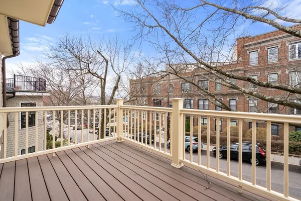 $2,795,000 | 27 Summit Avenue, Unit 27, Brookline, MA 02446
