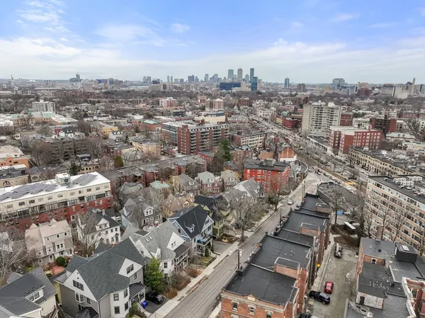 $2,795,000 | 27 Summit Avenue, Unit 27, Brookline, MA 02446